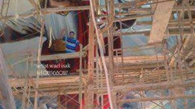 مرة كان فيه 2 فنانين بيرسموا فى القبة بتاعة كاتدرائية القديس بولس تقريبا فى لندنوكانوا طبعا واقفين على سقالات عالية اوى علشان توصلهم للقبة وهذا ما حدث