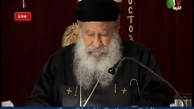 بالفيديو | صلاه رائعه جدا من ابونا مكاري لكل من عنده يأس او عنده طلبه من رب المجد