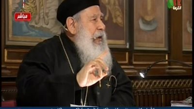 بالفيديو | سؤال متكرر لابونا مكاري انا جالي شخص للزواج وبعد الزواج طلع شخص تاني واستحالة العشره معه ورد ابونا مكاري