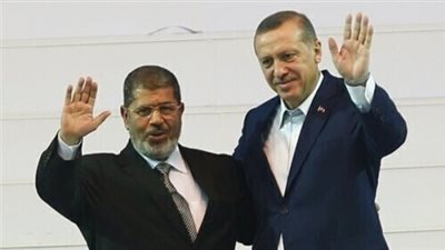 أردوغان يتفادى مصير مرسي ويعلن إجراء انتخابات مبكرة