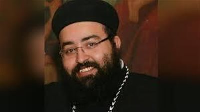 ابونا جوناثان عبر الفيسبوك البابا كيرلس مش بيقولك حاجة النهاردة ولا الشهر بتاعك لية قديسين بقولولك حاجة