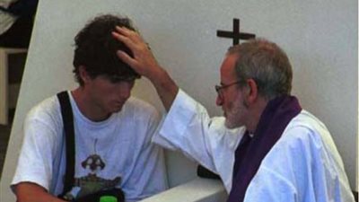 هل يجب على المؤمن أن يعترف باستمرار ولمَن؟ والكنيسة ترد