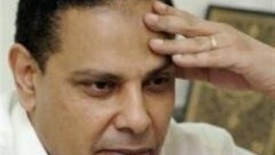 علاء الاسوانى عبر تويتر عن فصل ابنة هشام جنينه