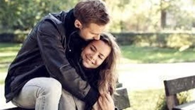 واحـــــد بيحـب زوجتــــــــــــــه اوى وبيقـــولهــــاانتى اكيـــــــــــد عملالى عمل علشان احبك الحب ده كله!!...فردت بتقوله اه عاملة لك عمل