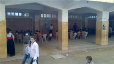 مكنتش فاهم زمان ليه الناس اللي من بره الكنيسة مبتحبش تتواجد مع الناس بتوع الكنيسة غير لما انا نفسي اتشغلت فترة و مبقيتش موجود في الكنيسة 1103165