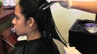 النهاردة بنتي إتعرضت لموقف صعب أوي راحت لأول مرة كوافير وواحد بيشتغل هناك تحرش بيها و جرؤ وهو بيغسل شعرها إنه يدخّل إيده تحت هدومها