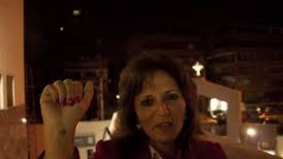 اتحدفت بالطوب فى ايدى وفى ظهرى علشان لبسة صليب وخارجة من الكنيسة 1103184