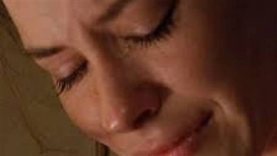 عشت في بيت خالي و زوجته و أنا أظنهما أبواي إلي أن نبهني أحد المدرسين إن هذا الرجل ليس والدي ومات خالى وفهمت من زوجتة يجب ان ارحل وظللت أسير في شوارع الإسكندرية وهذا ما حدث 1103607