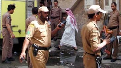 (mbc.net) الشرطة السعودية تعتقل 27 مسيحيا لممارستهم “الصلاه” داخل منزل .. وتصادر عدد من الأناجيل