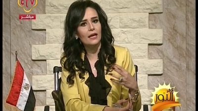 بالفيديو | شاهد تفاصيل ازمة طائفيه جديده ضد الاقباط بالمنيا و ترك سبع اسر لمنازلهم وهذا ما فعلته الشرطه ونداء من نانسي مجدي