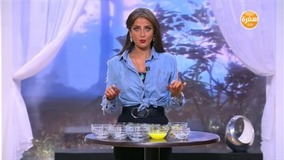 بالفيديو وصفات طبيعية لتطويل الشعر من رضوى الشربيني