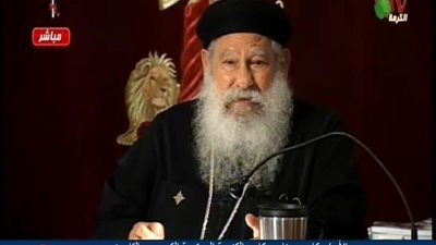 بالفيديو ابونا مكارى يجيب على سؤال فى جزئيه فى الانجيل لشخص غير مسيحى وبيقوله ازاى يقرب من ربنا