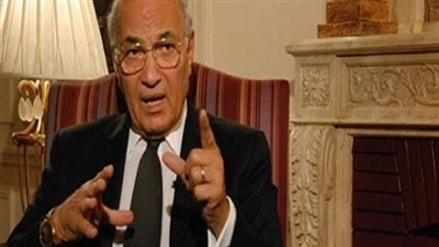 أحمد شفيق لـ الإبراشي مافيش مخلوق بيفهم ممكن يسألني السؤال دا (فيديو)