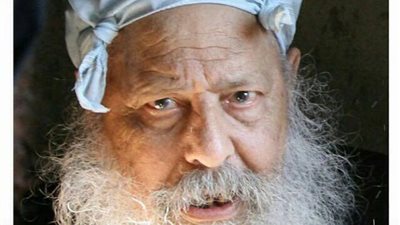 بالفيديو الانبا يونس ابونا فانوس مش بس ايدية بتنور لا دة كان اعظم وكان ..