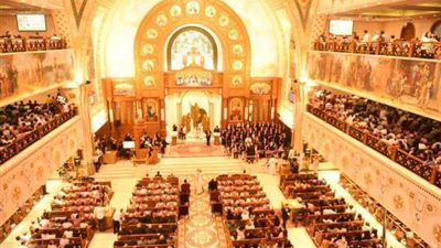 بالصور الموت يفجع الراعي الاول للاقباط والمسيحيين فى الكويت