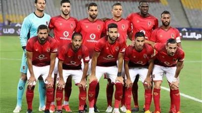 بالصور تعرض كابتن الفريق الاول بالنادي الاهلي لحادث سير بعد مباراة النجمه اللبناني