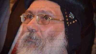 القس سامح موريس يرثي الانبا ابيفانيوس باجمل واروع الكلمات التي جعلته ينهار بكائا في وسط الكلام