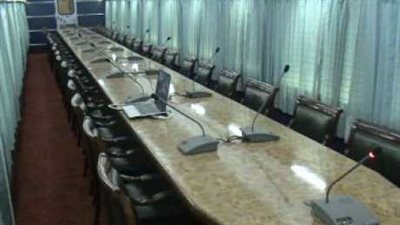 شاهد بالصور أول عربة سكة حديد مخصصة للاجتماعات ..صناعه محليه