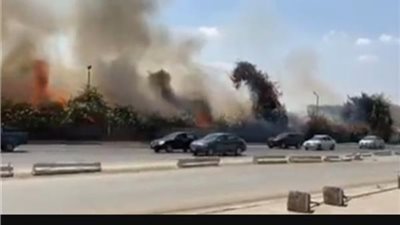 سيارات الاطفاء تهرع لــــ إخماد حريق نشب بميدان الرماية | صور