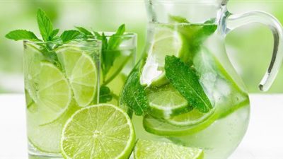 واجهى حر الصيف بعصير الليمون بالنعناع المنعش