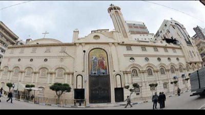 مسلمون يفاجئون أخوة الرب الاقباط بكنيسة القديسين قبل عيد الميلاد المجيد