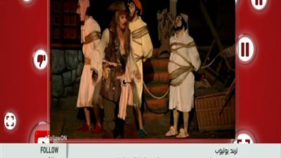 بالفيديو . . . للمره التانيه الممثل العالمى جونى ديب يفاجئ جمهوره