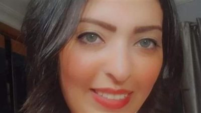 الموت ينهي اشهر العذاب السرطان يغدر بعروسة السماء فيفيان ويخطفها من ابنتها