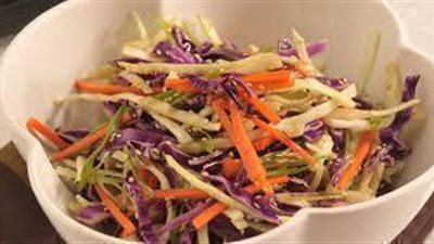 حضرى سلطة الملفوف والجزر واستمتعى بطعم مميز