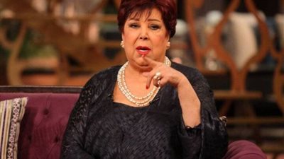 شاهد بالصور كيف ردت الفنانه رجاء الجداوي علي من سخروا منها و من أحتفالها بعيد ميلادها الثمانون و كيف جعلتهم أضحوكه علي الفيسبوك