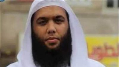 حاتم الحويني لا تهنئني بالعام الجديد لانني لست قسيسا