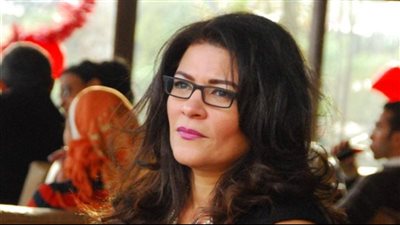 فاطمة ناعوت توجة الشكر للرئيس السيسي بعد تزيين محطات المترو بصورة مارمرقس