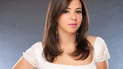 شاهد ايمى سمير غانم تتحدث للمرة الاولى عن مرضها .. الحسد هوالـ