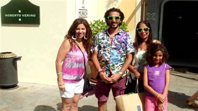 شاهد بنت أحمد حلمي ومحمد هيندي.. كيف أصبح أبناء الفنانين يشبهون آبائهم