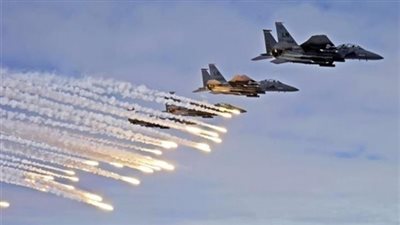 شاهد لحظة قصف المقاتلات المصرية لمعسكرات الإرهاب في ليبيا