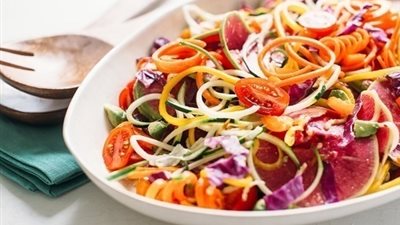 سلطة النودلز