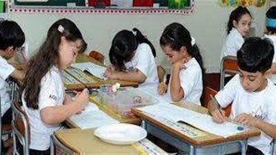 أم تثير الجدل علي الفيسبوك بعد رفض احدي المدارس الخاصه قبول ابنتها والسبب أغرب من الخيال