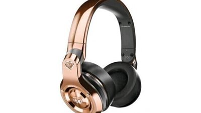 صوت جميل يستحق تسمعه