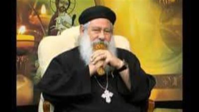 بالفيديو شاهد ما قالة ابونا مكاري يونان عن الراهب اشعياء المقاري قبل نياحتة