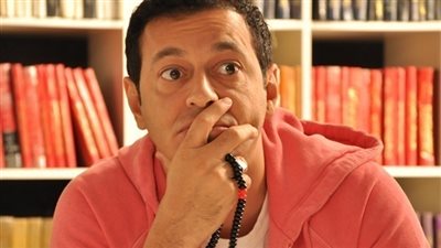 بالفيديو.. بنت مصطفى شعبان تزور والدها فى لويكشن مسلسل اللهم إنى صائم الحلقة.. والمتابعون كم هى جميلة