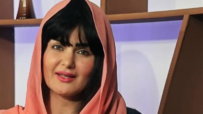 بالصور سما المصري بشورت و تاتوه مثير بعد قرار توبتها