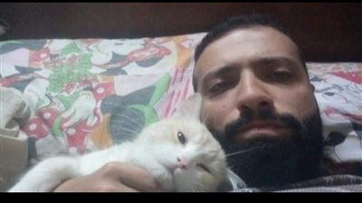 الشاب القبطي فادي يتعرض للتنمر والسخرية هو وعائلتة ويوجة رسالة للمتنمرين