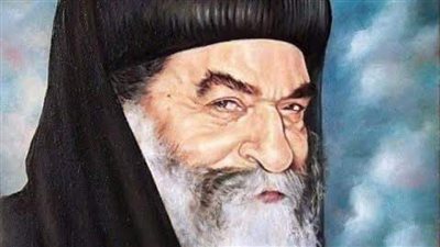 البابا كيرلس ينقذ بيت سيدة من الخراب ويعيد لها زوجها بعد قراره بتغير ديانته