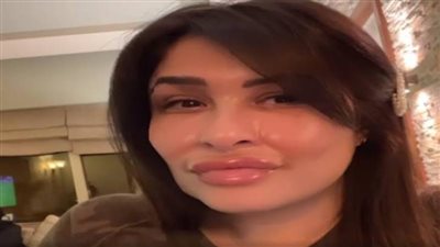 شفايف ياسمين عبدالعزيز تشعل الإنترنت