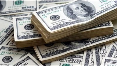 الدولار يواصل النزيف ويتراجع فى البنوك المصرية صباح اليوم فى بداية التعاملات اليوم الخميس 16-5-2019