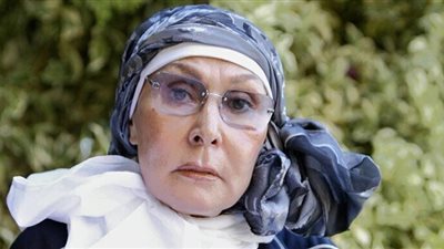 بالصور | هذا ما حدث على موقع جوجل للبحث من بعد دخول الفنانة سهير رمزى للعناية المركزة