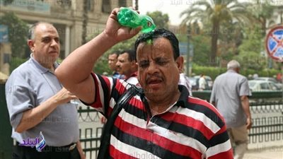 شاهد بالصور ... هكذا تصرف المصريين مع الطقس الحار والحرارة التى سجلت فوق الــ 45 درجة