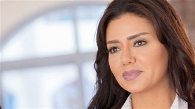 تعرف على سر الشخص الذى ظهر مع الفنانة رانيا يوسف ومن هو ويظهر معها لاول مرة | صور