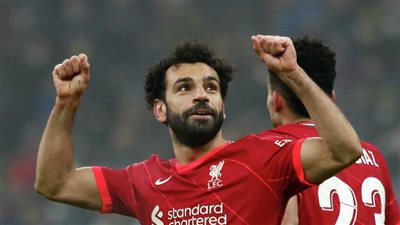 محمد صلاح يحتاج إلي تسجيل هدف واحد في مباراة ليفربول اليوم ليدخل التاريخ