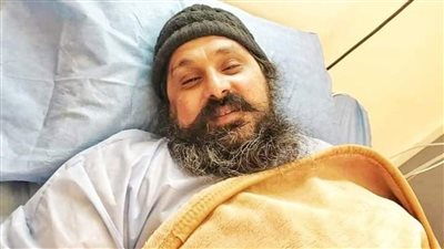 شعب كنيسة رئيس الملائكة ميخائيل بالأقصر يطلب الصلاة للقس باسليوس نعيم