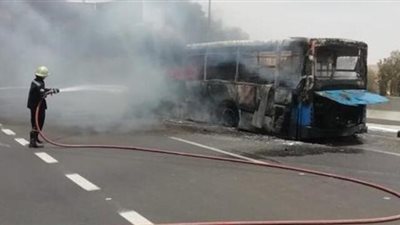 ينذر بكارثة أسوأ .. برلمانى يفجر مفاجاة خطيرة عقب تفحم اتوبيس نقل عام بسبب درجة الحرارة